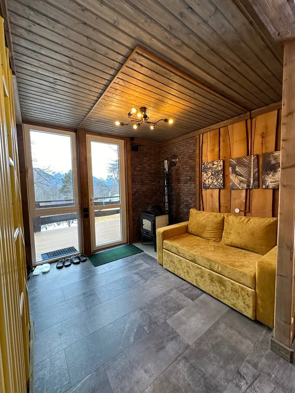 Коттедж 1-комнатный Дом — Архыз