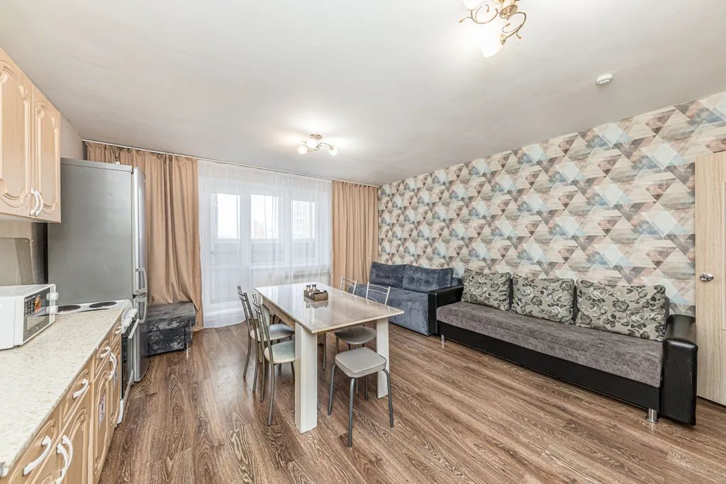 Просторная квартира для 14 гостей (10 раздельных спальных мест)