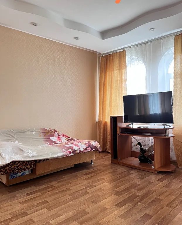 Двухэтажный коттедж с беседкой и баней для отдыха и проживания