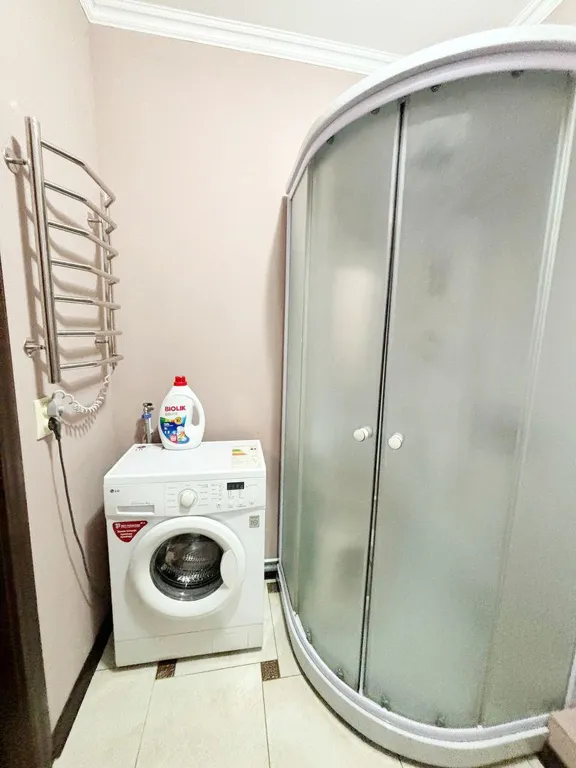 Большая квартира с терассой у охта-парка с дизайнерским ремонтом