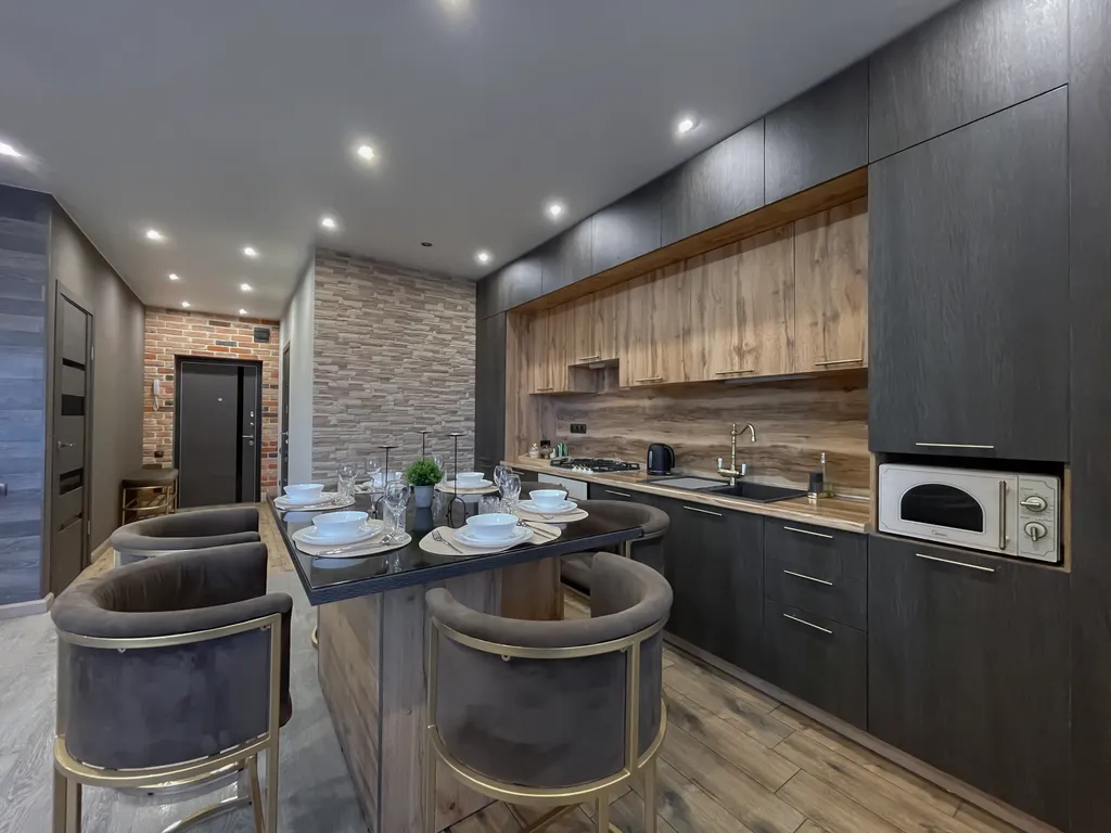 Квартира рядом с ТЦ и кинотеатром