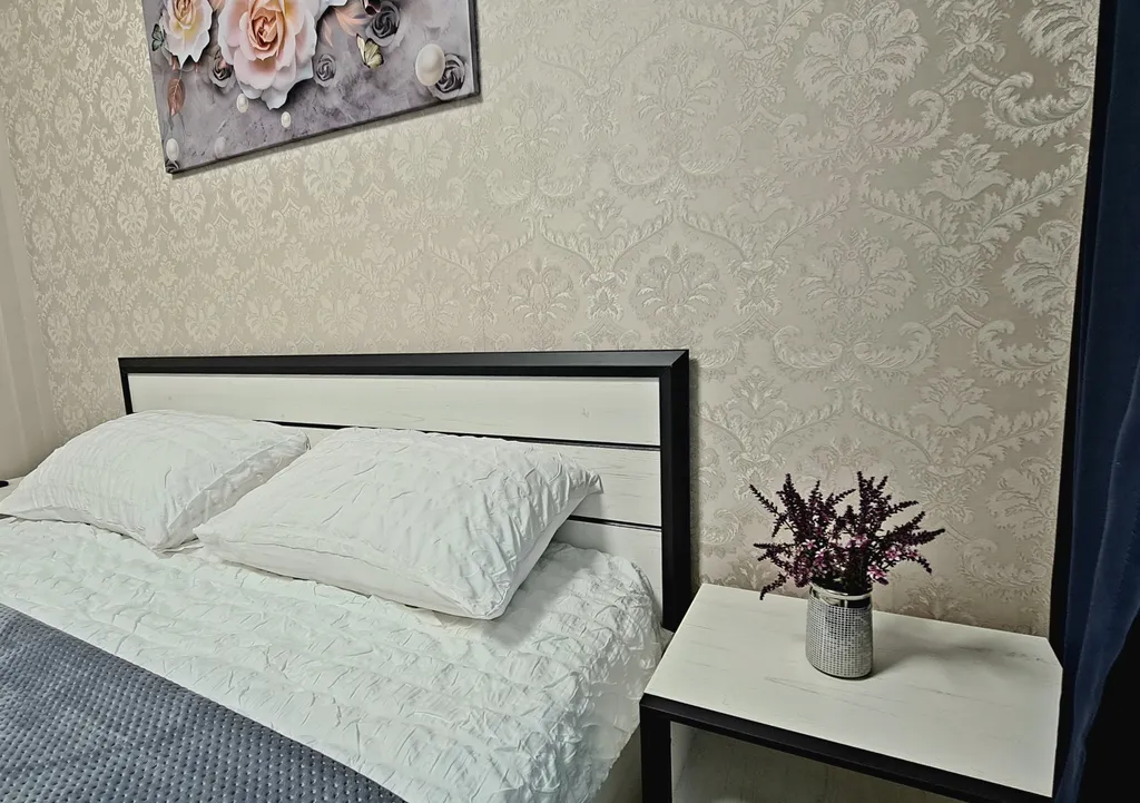 Квартира Двухкомнатная квартира с видом на море. — Адлер