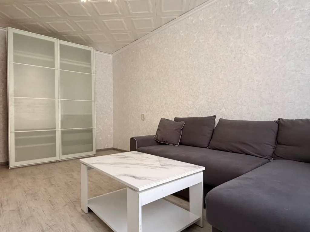 Трехкомнатная квартира в спальном районе Монгора