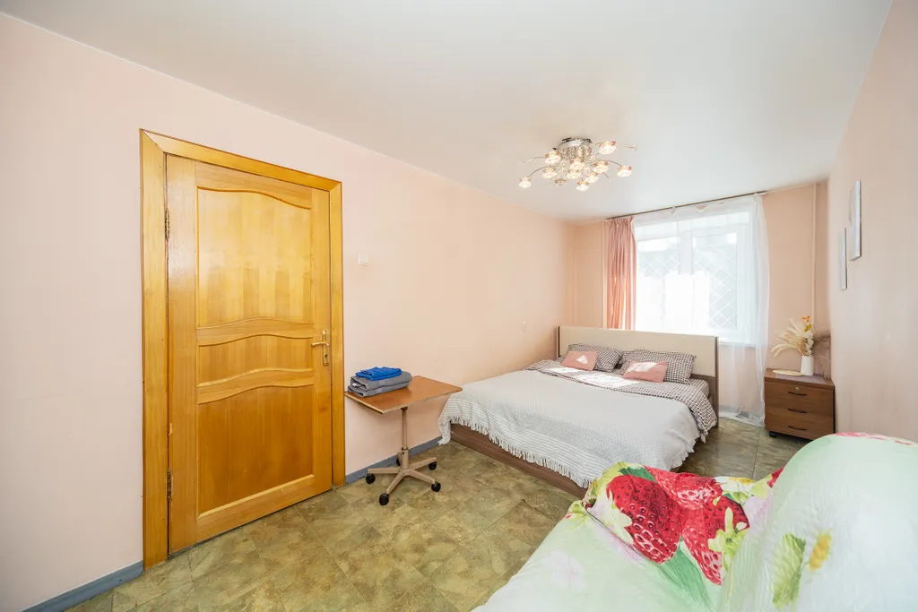 Большая квартира на центральной улице