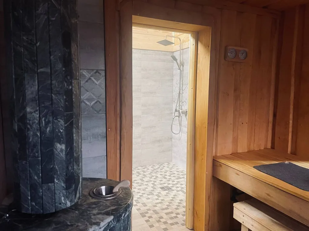 Дом из клееного бруса с панорамным видом