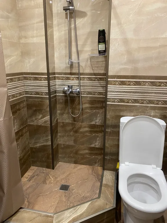 Квартира 2-комнатная Квартира — Батуми