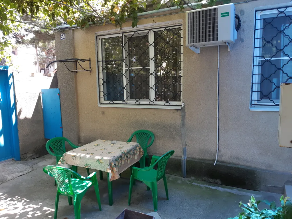 Частный дом на лето с парковкой в центре старой части города