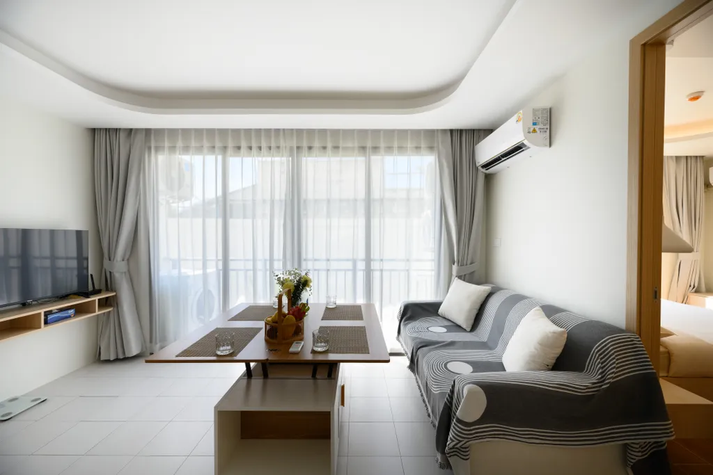 Премиальная двухкомнатная квартира у пляжа Камала