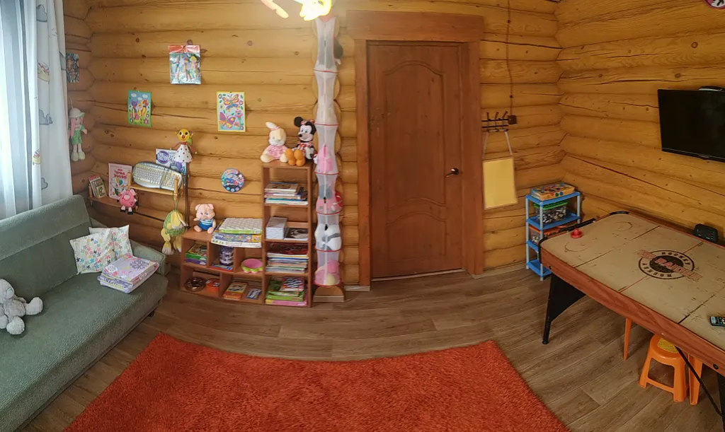 Дом с баней у пруда Алмаз Сити для мероприятий и отдыха