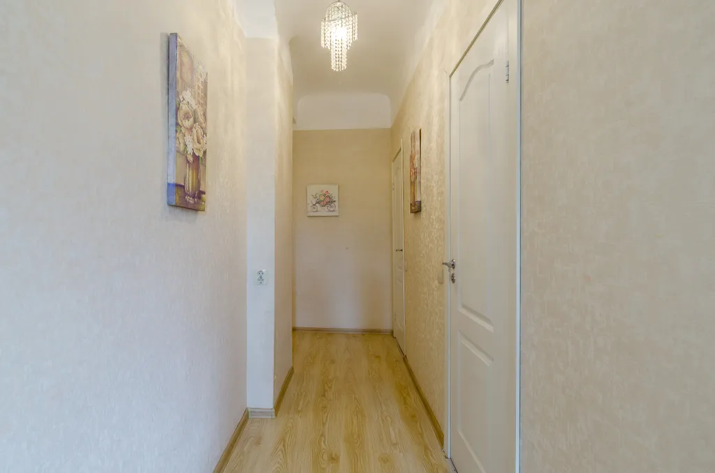 Апартаменты в самом сердце города с парковкой во дворе