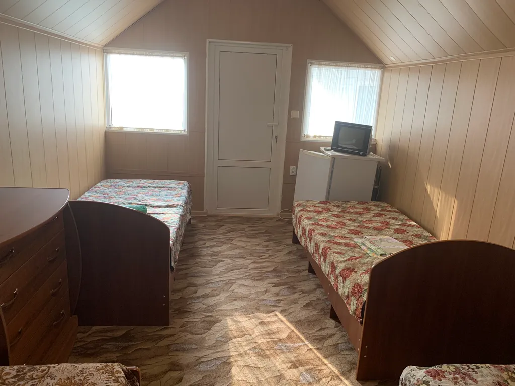 Квартира Квартира Уютный четырёхместный номер 2 эконом на третьем этаже — Геленджик