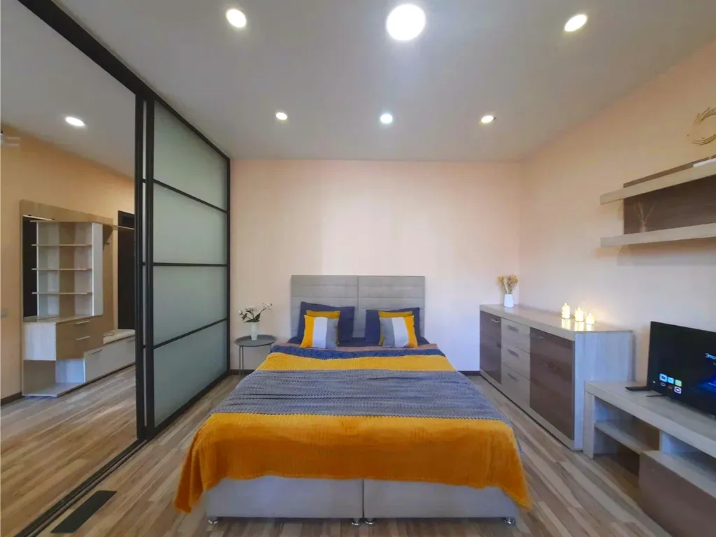 Современный уголок уюта: квартира-студия с полной комплектацией — аренда посуточно в Реутов