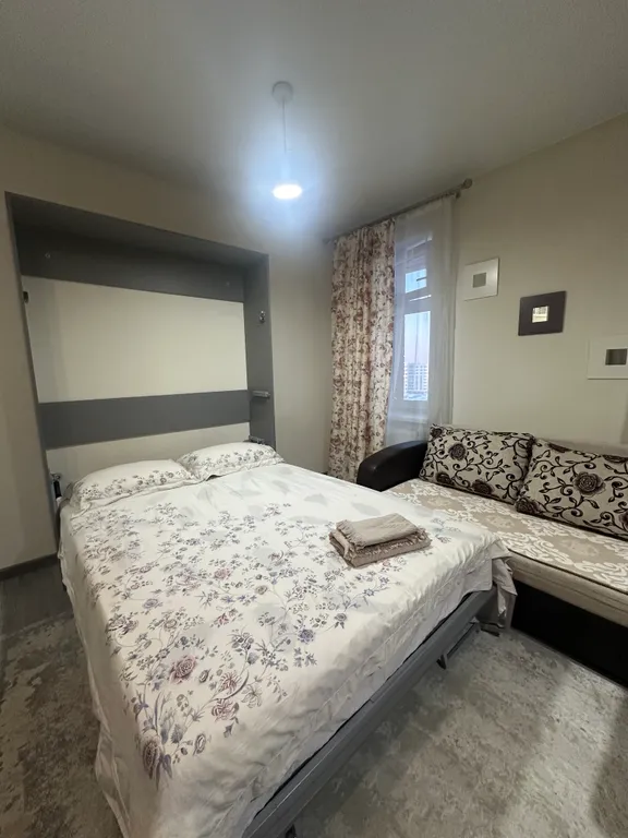 Студия в элитном доме в центре города