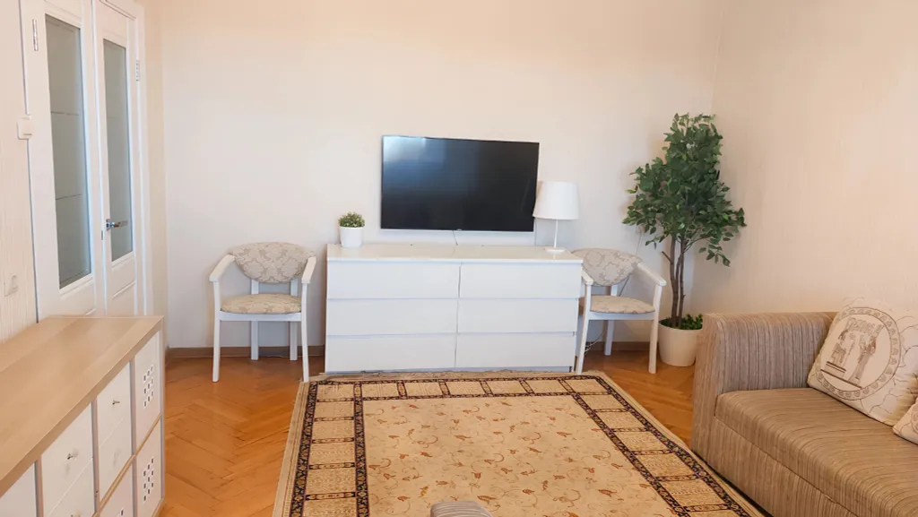 Квартира Комфортная комната с лоджией, вид на горы — Адлер