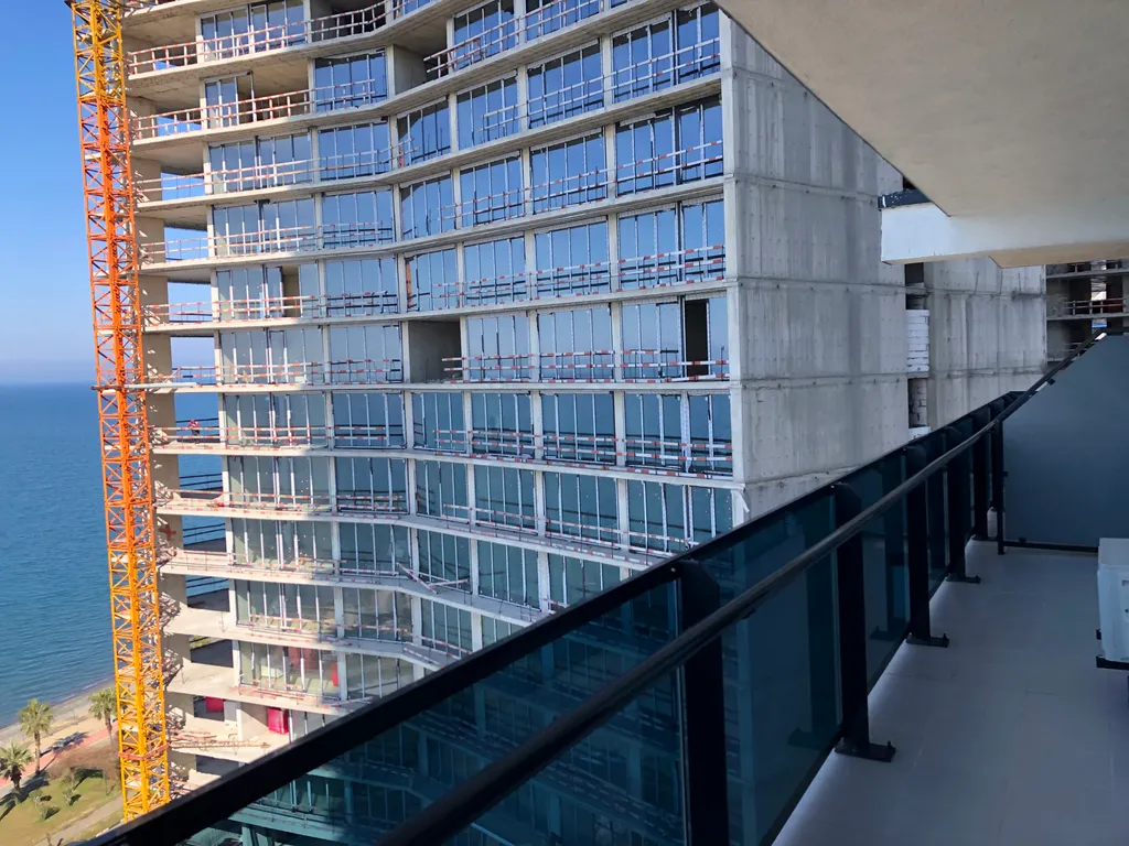 Orbi Beach Tower №1301, море, парк, небоскреб