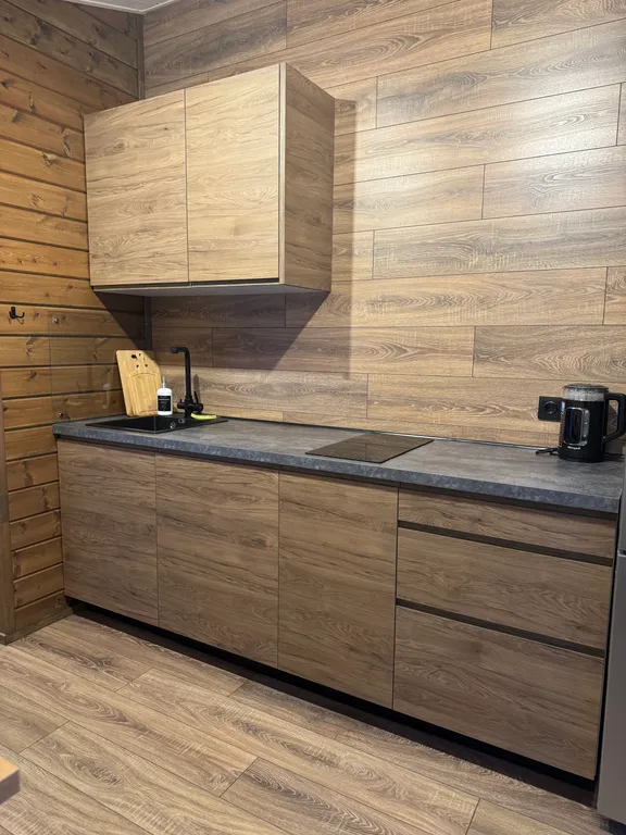 Коттедж Домик на поляне — Светлое