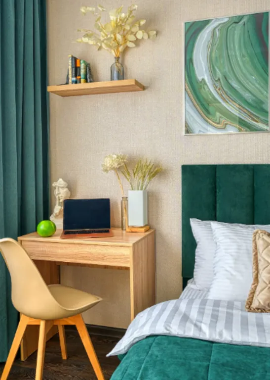 Квартира с изумрудными акцентами