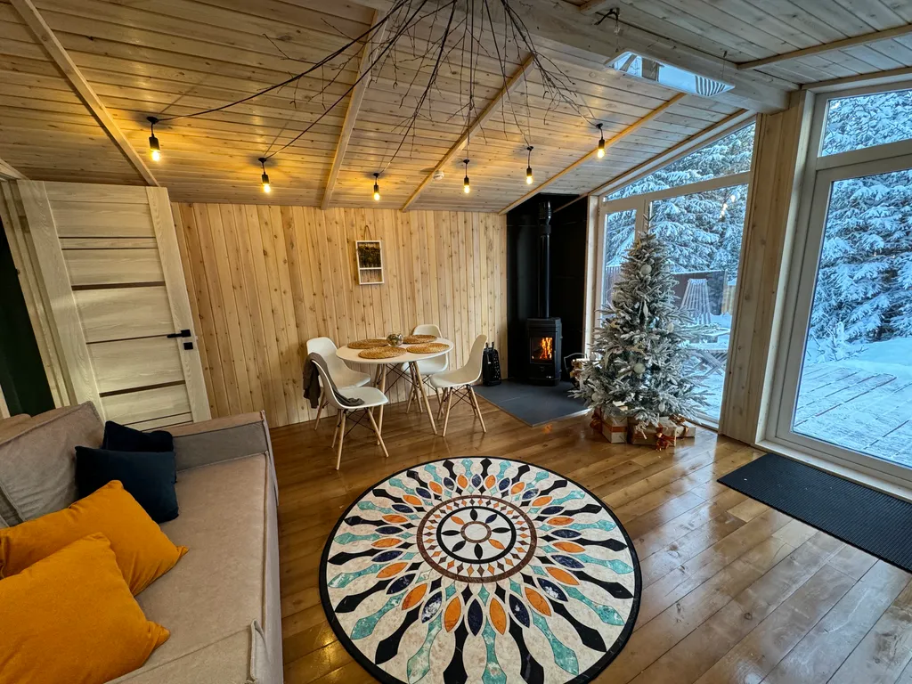 Уютный домик с видом на лес с баней и купелью