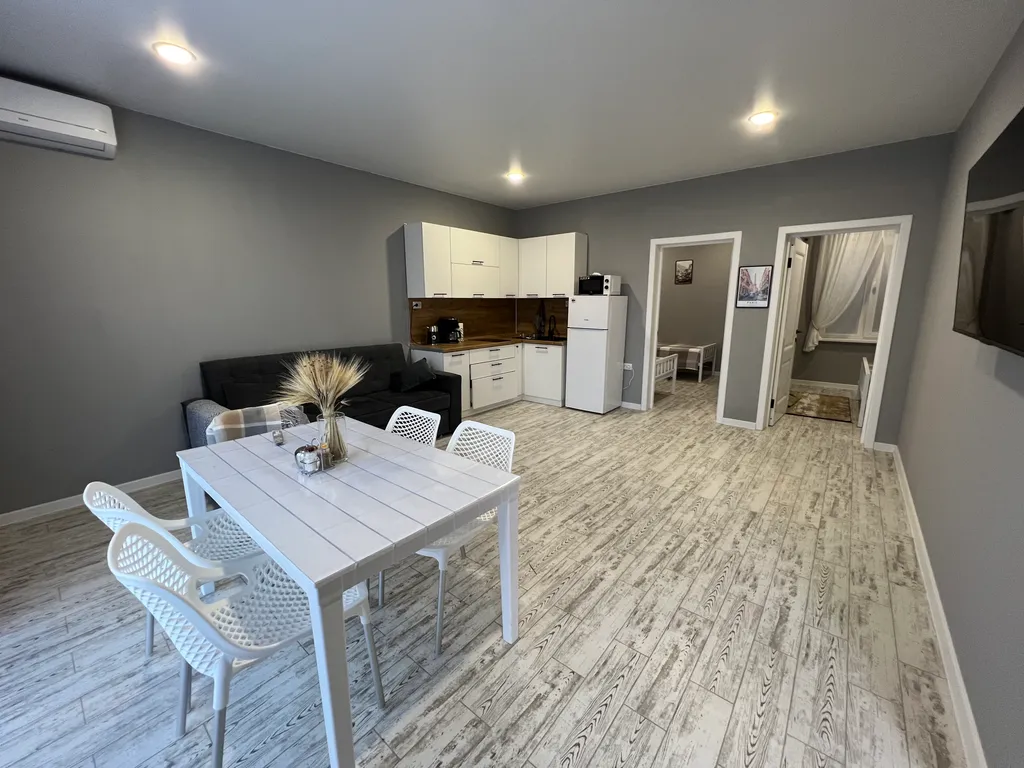 Уютный дом у моря