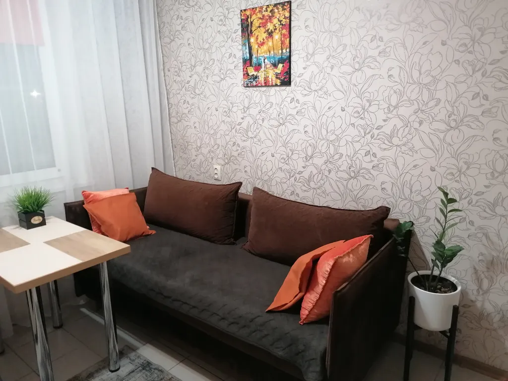 С видом на сад победы, рядом с оптик-центром, okoris и медеор ом