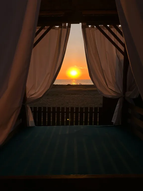 Коттедж Домик с панорамным видом на море на первой береговой линии — Дербент