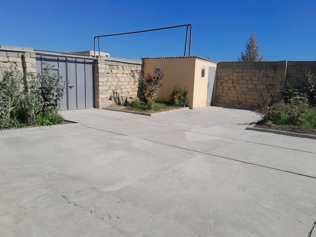 Коттедж 3-комнатный Дом — Дербент