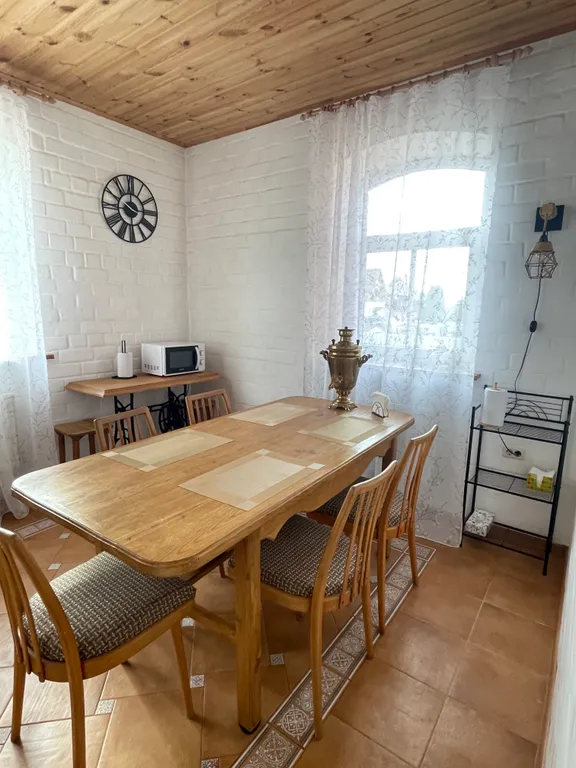 Просторные апартаменты с беседкой