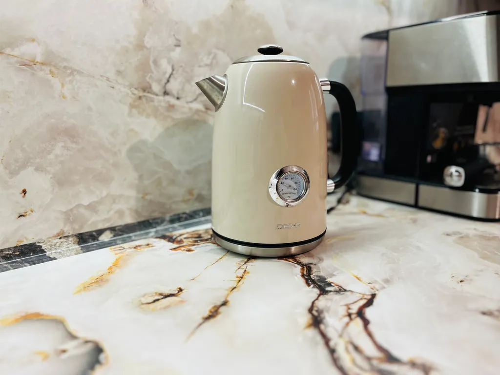 Двухкомнатная квартира в спальном районе