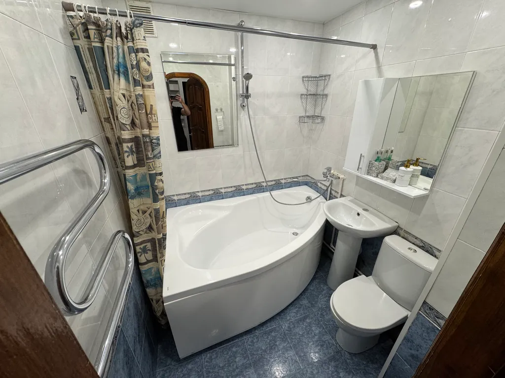 квартира возле краевой больницы, перинатального центра, детской краево