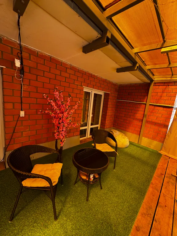 Большая квартира 3-комнатная с мансардой