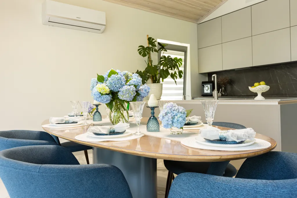 Квартира с 3 спальнями, камином с живым огнём и видом на горы