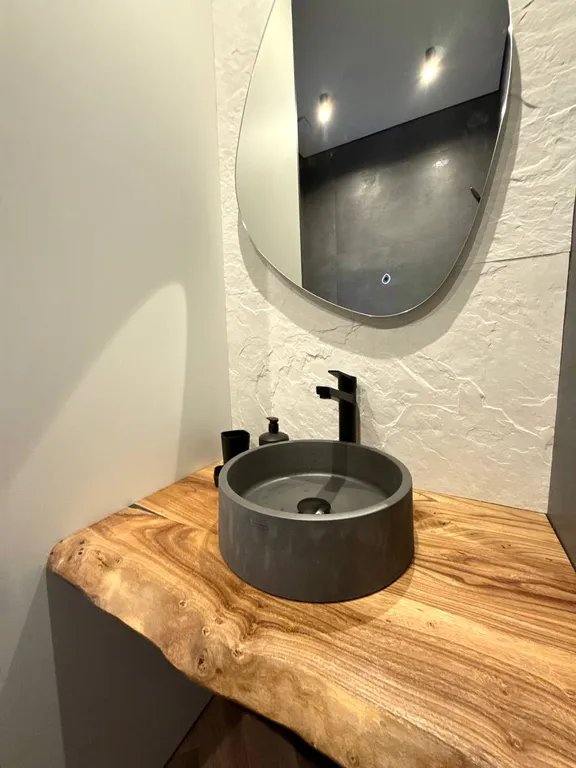 Студия LUX с панорамным видом