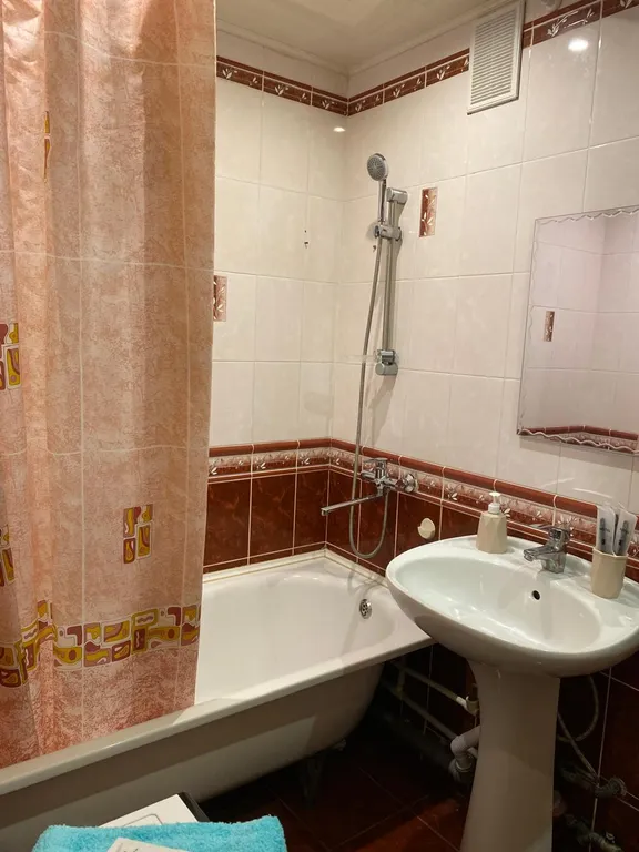 Уютная 2-комнатная квартира с удобной локацией Парк Победы