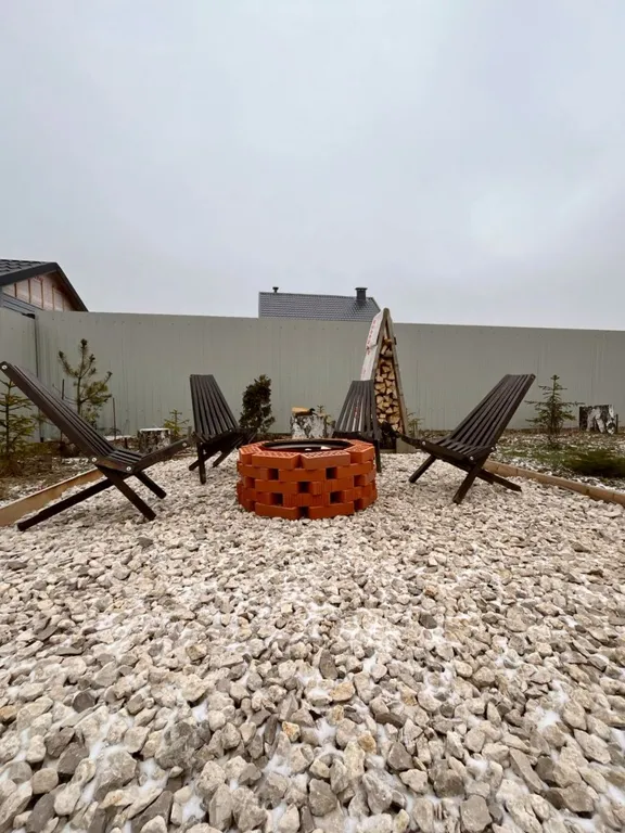 Коттедж Коттедж Тихий уголок — Шишкино