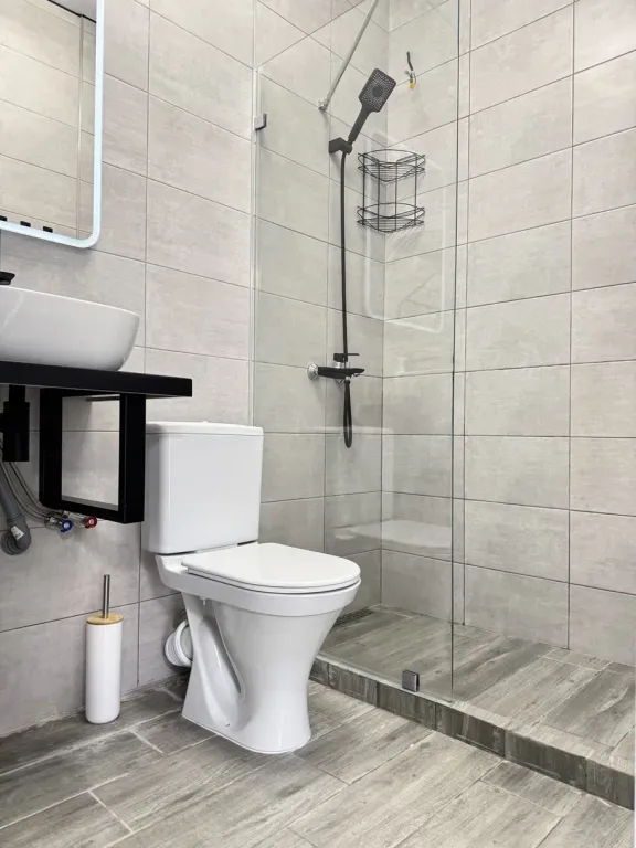 Дом с бассейном в Винной деревне Тамань