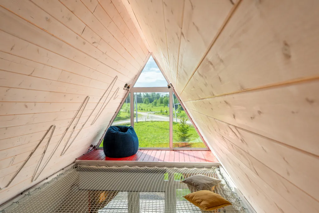 Коттедж Уютный треугольный дом с камином и чаном — Можайск