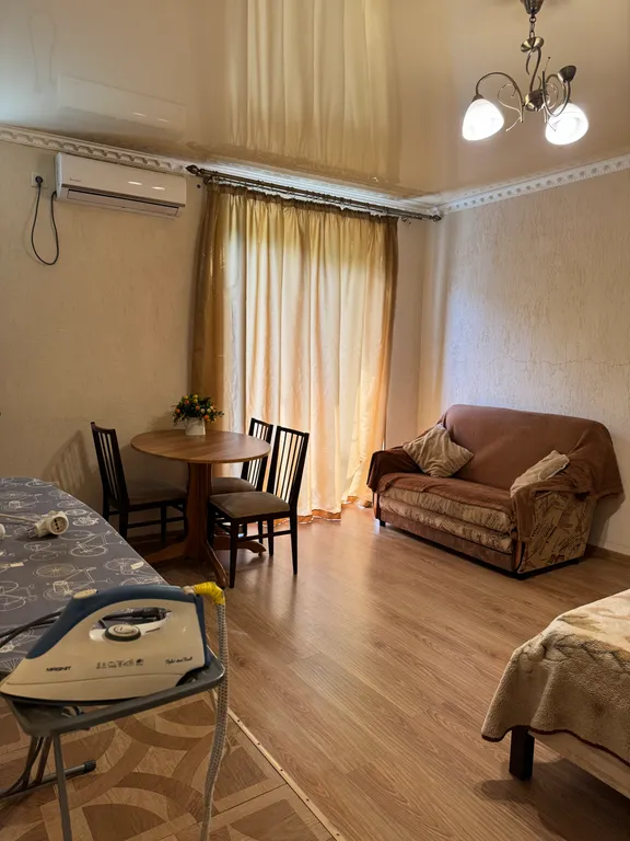 Квартира Квартира Просторная студия в центре Турбазы — Сухум