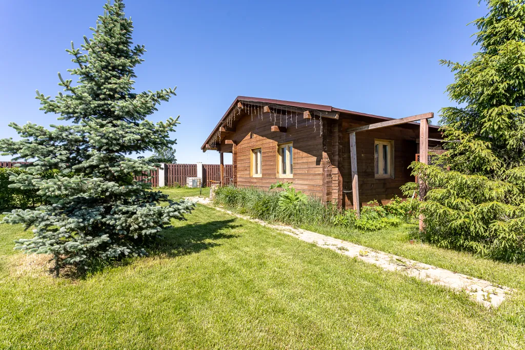 Коттедж Современный коттедж у большой воды — Никульское