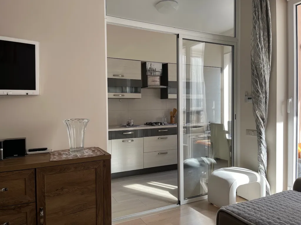 Студия у озера Тихое