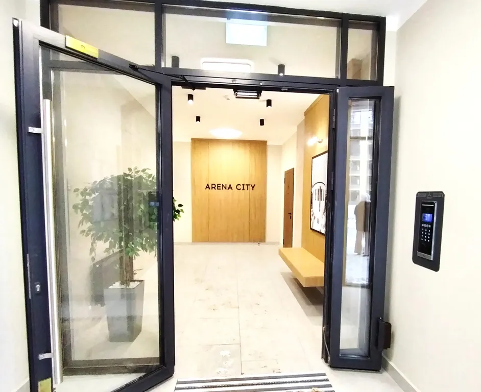 Arenacity рядом с барыс, Астана арена и ботаническим садом