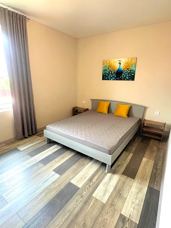 Таунхаус 120м2 с парковкой, 4 спальных комнаты, SPAR на Аксакова 125