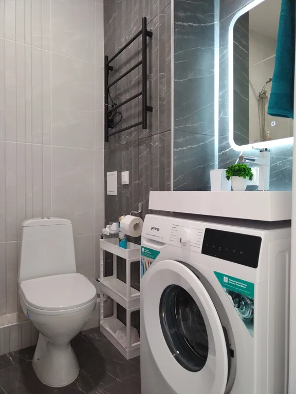 Студия комфорт с видом на горы и бассейнами во дворе