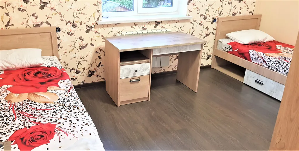 Коттедж Позитив с сауна, караоке