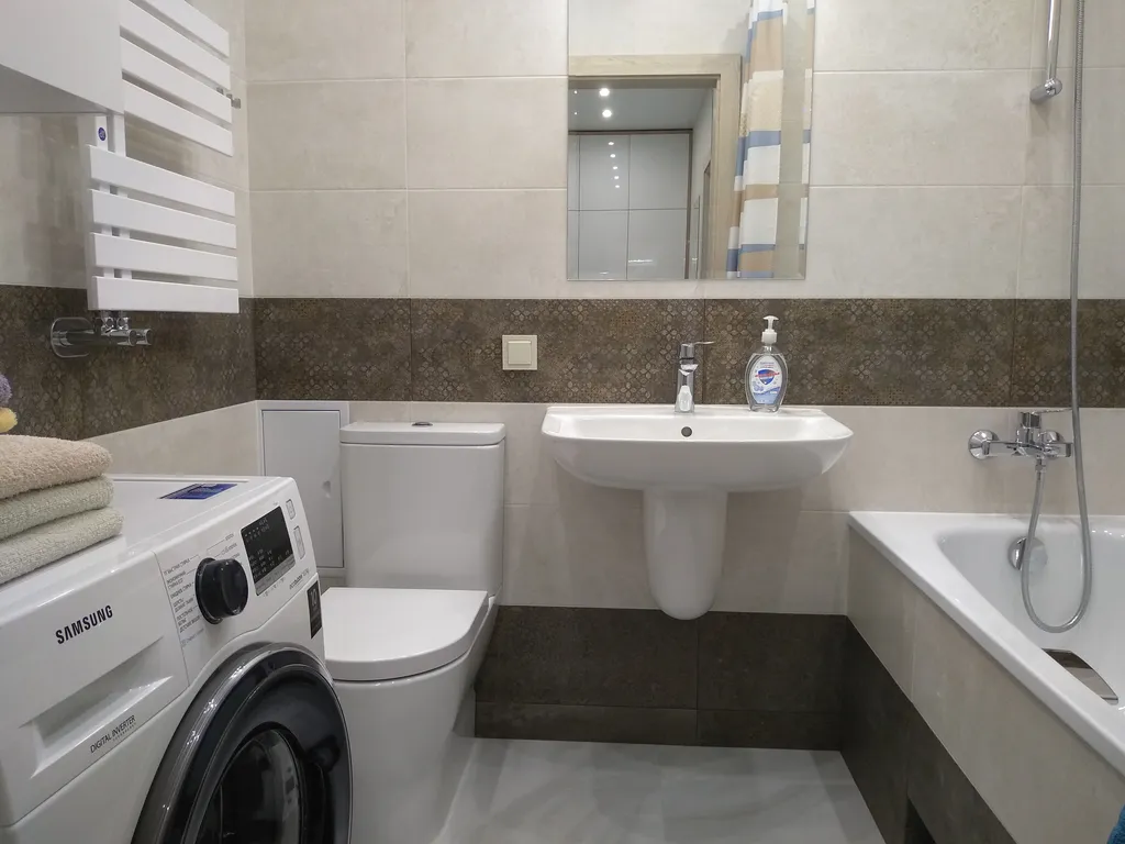 Новая квартира у Нахимовского училища