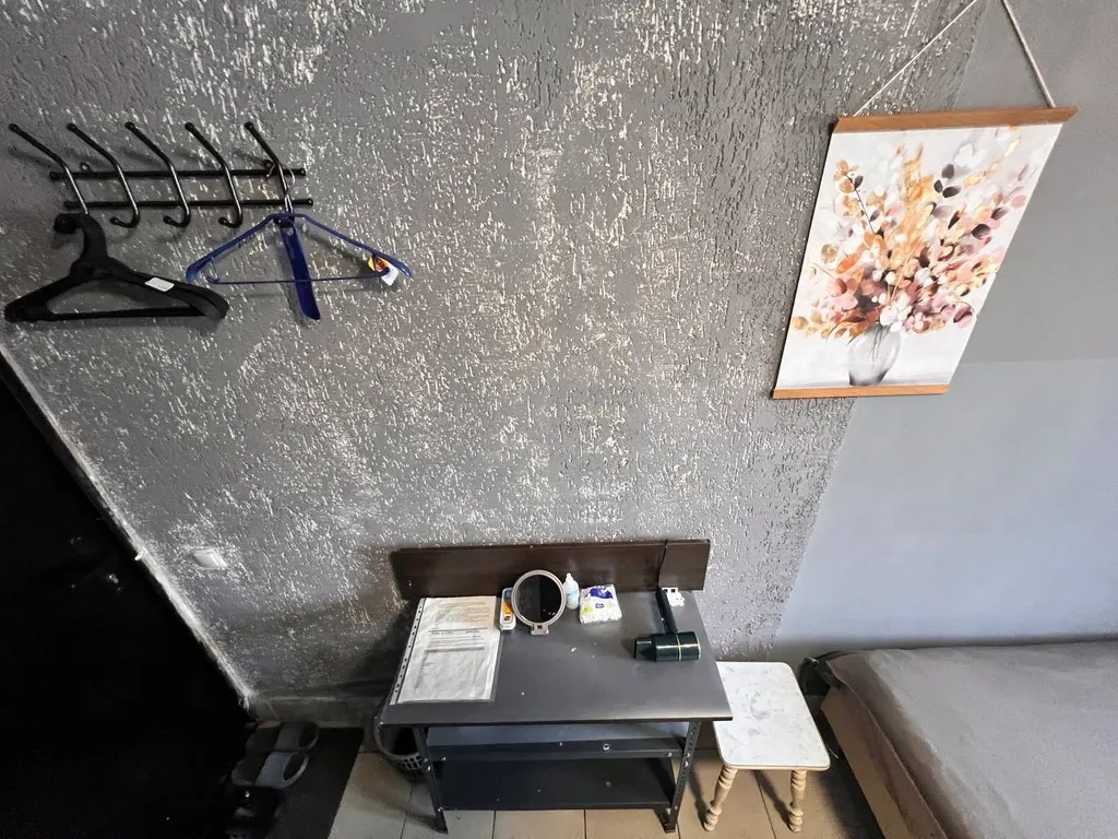 Мини - студия  эконом в центре  города