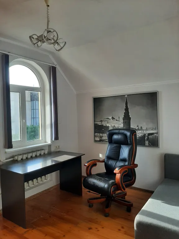 7-комнатный Дом