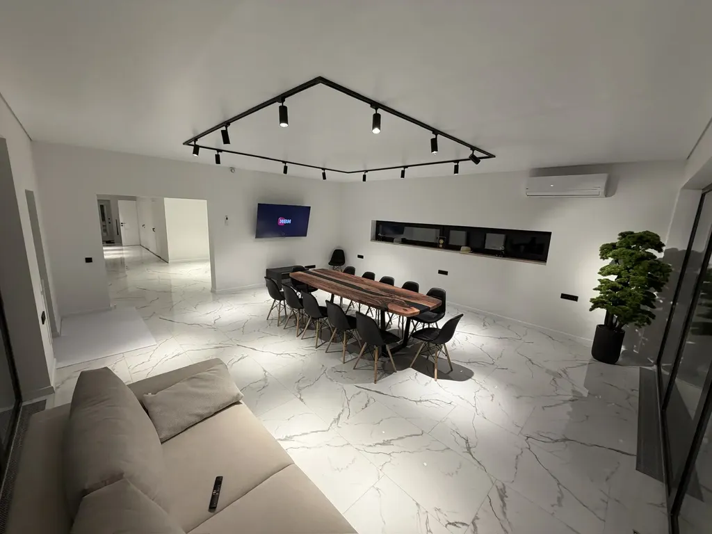 Дизайн коттедж — аренда посуточно в Красная Пахра