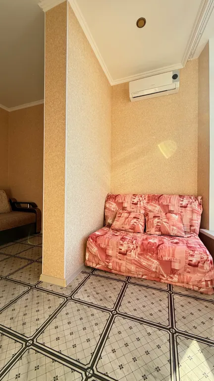 Квартира Квартира Евродвушка в центре, до моря 2 минуты — Геленджик