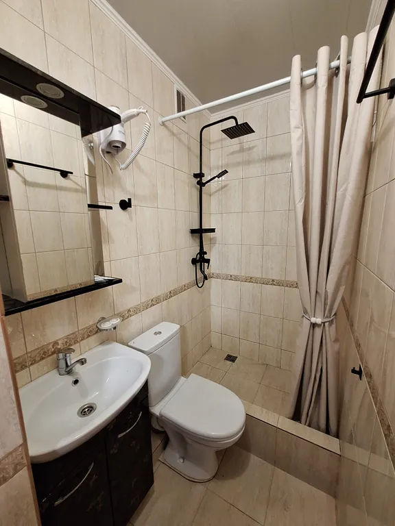 Квартира Квартира Небо-трёхместный комфортный номер с кроватями twin/dbl, диван — Геленджик