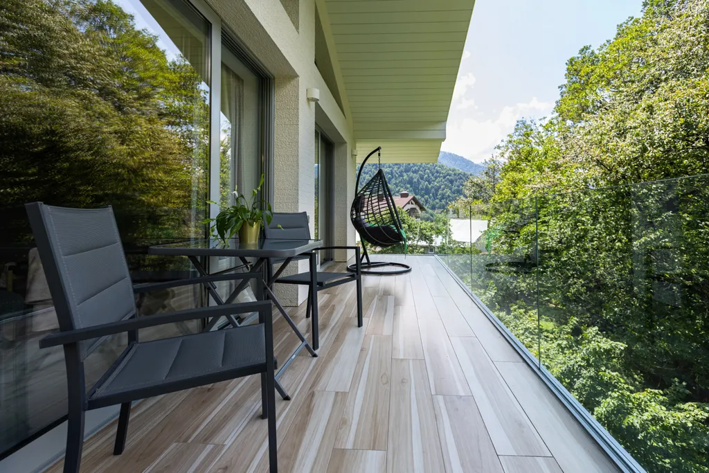 Квартира с 3 спальнями, камином с живым огнём и видом на горы